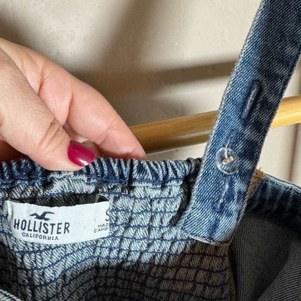 Hollister Denim Button-Front Mini Dress in Dark Blue - Picture 6 of 8